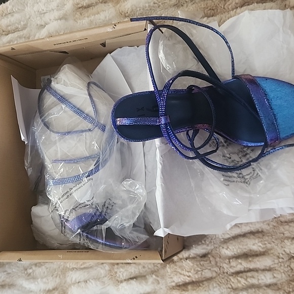 Blue iridescent/navy glitter heels - Picture 3 of 4